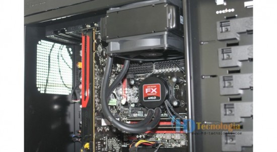 AMD su CPU FX-8350 a 5GHz 