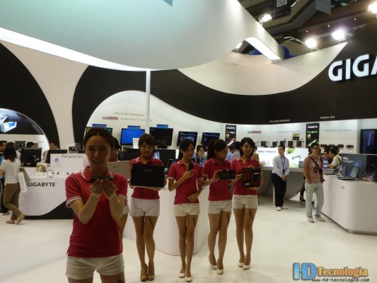 Booth Babes Computex 2013-63