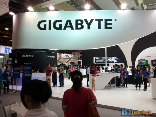 Gigabyte-Computex-2013-27
