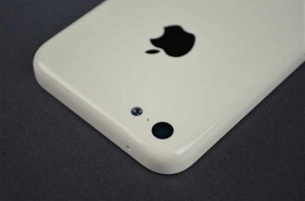 iPhone 5C oficial 5