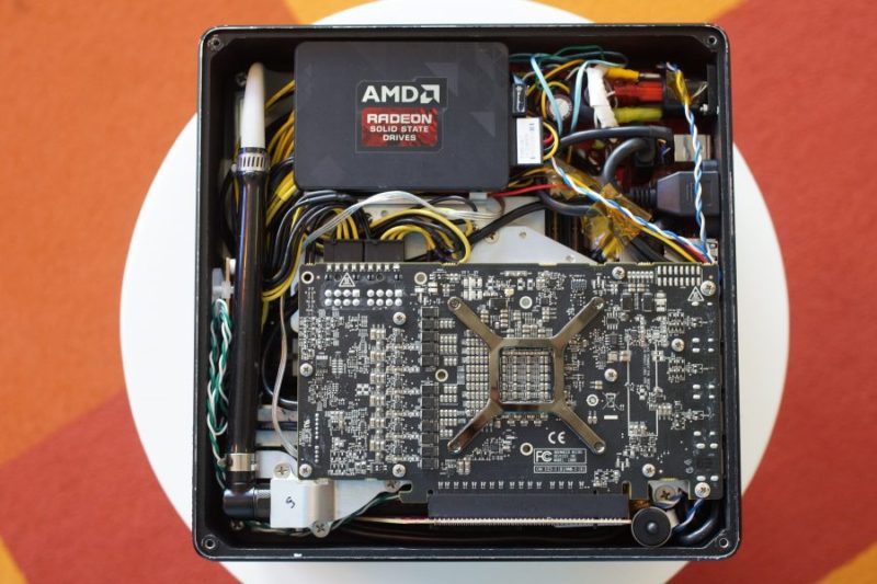 Nuevo Project Quantum de AMD podría tener un CPU Zen y una GPU Vega 2