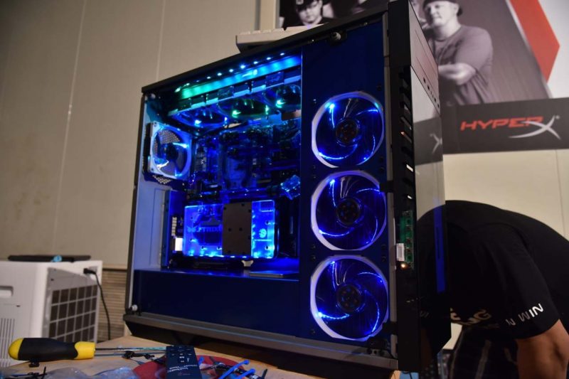 IN WIN  y un grupo de Modders han creado algunas PC verdaderamente hermosas - Computex 2016 15