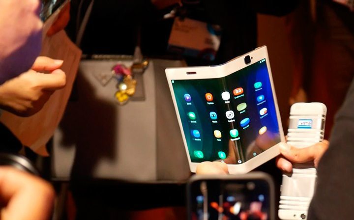 LG patente smartphone plegable que se convierte en tableta