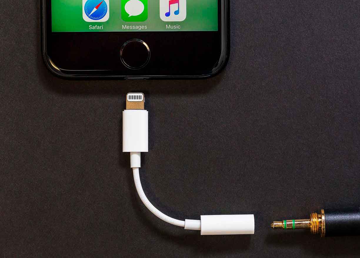 Apple no incluye más el dongle auriculares con los nuevos iPhones, su costo es de $9 dólares