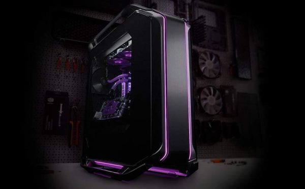 Cooler Master lanza su gabinete Cosmos C700M