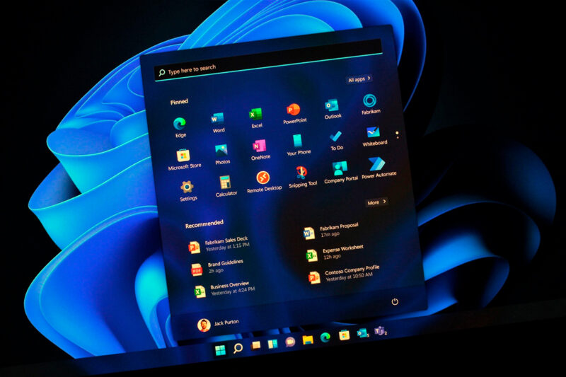 Microsoft lanza una actualización de urgencia para corregir los errores de Windows 11