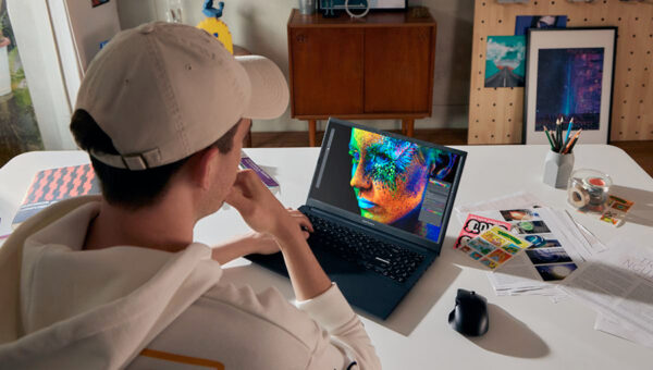 ASUS celebra el Día del Diseñador con laptops OLED pensadas para creativos