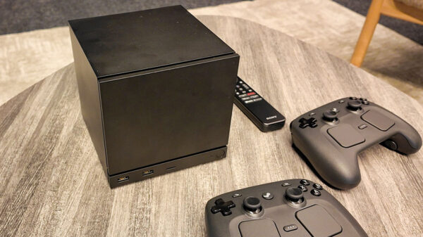 Valve confirma el lanzamiento del Steam Controller y da detalles del retraso de la Steam Machine