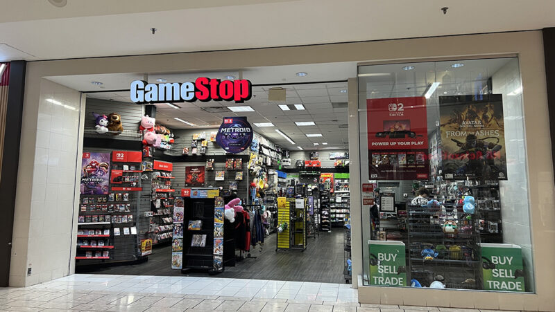 GameStop ofrece 55.500 millones de dólares para comprar eBay