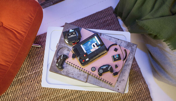 LEGO y SEGA presentan un nuevo set de la consola Genesis para fans del retro gaming